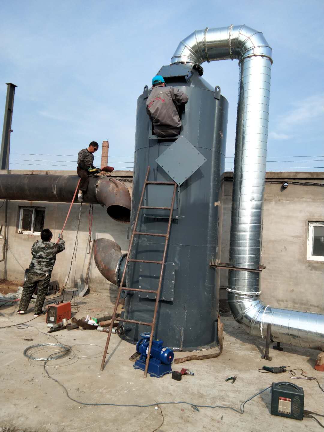 五金廠廢氣噴淋有用嗎？堿式噴淋塔怎么樣