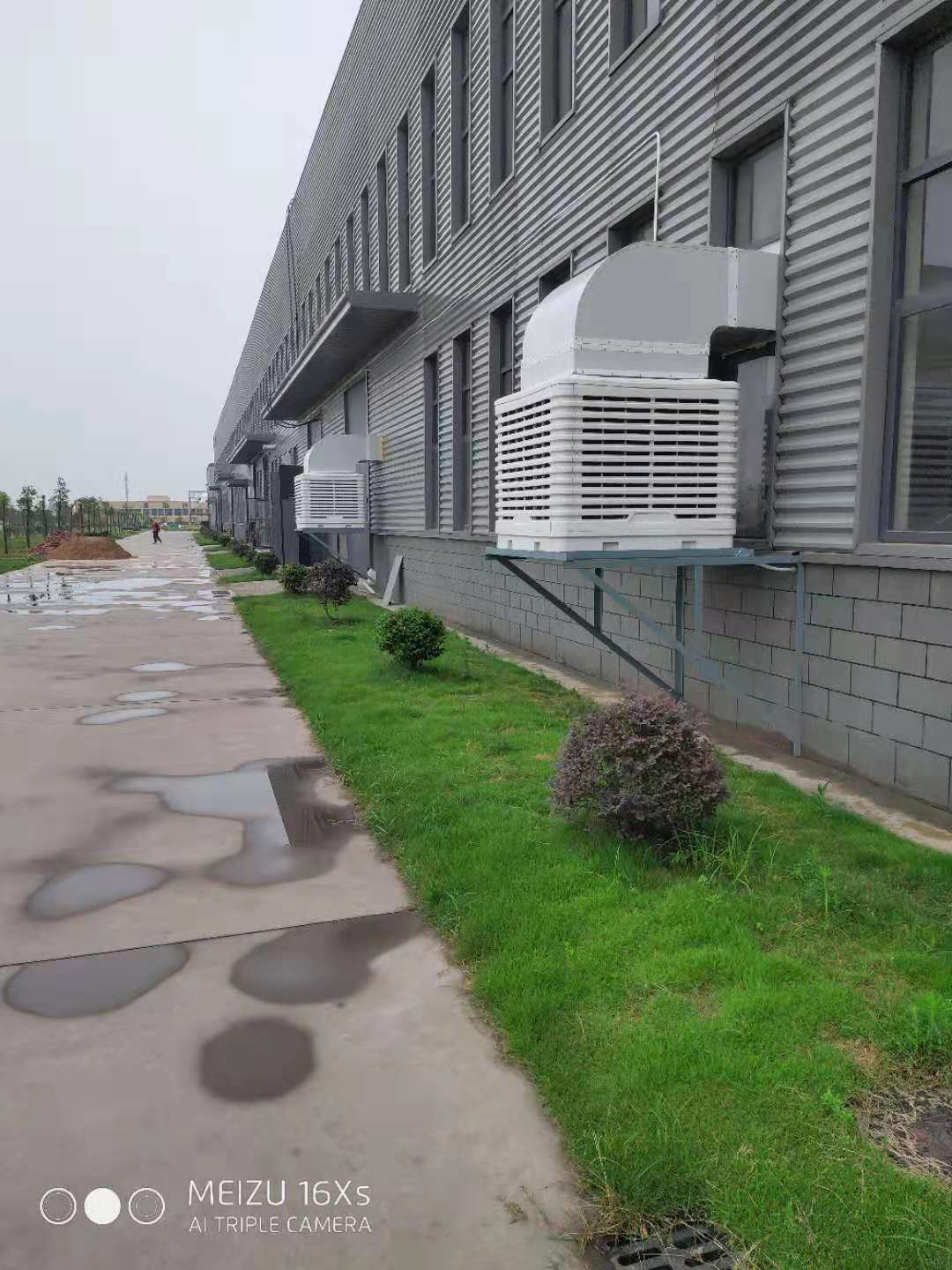 金屬零件加工廠怎么降溫，車間換氣降溫有哪些辦法